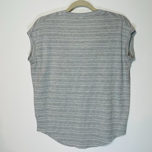 ATHLETA Cloudlight cap-sleeve t-shirt size XS - Picture 3 of 4